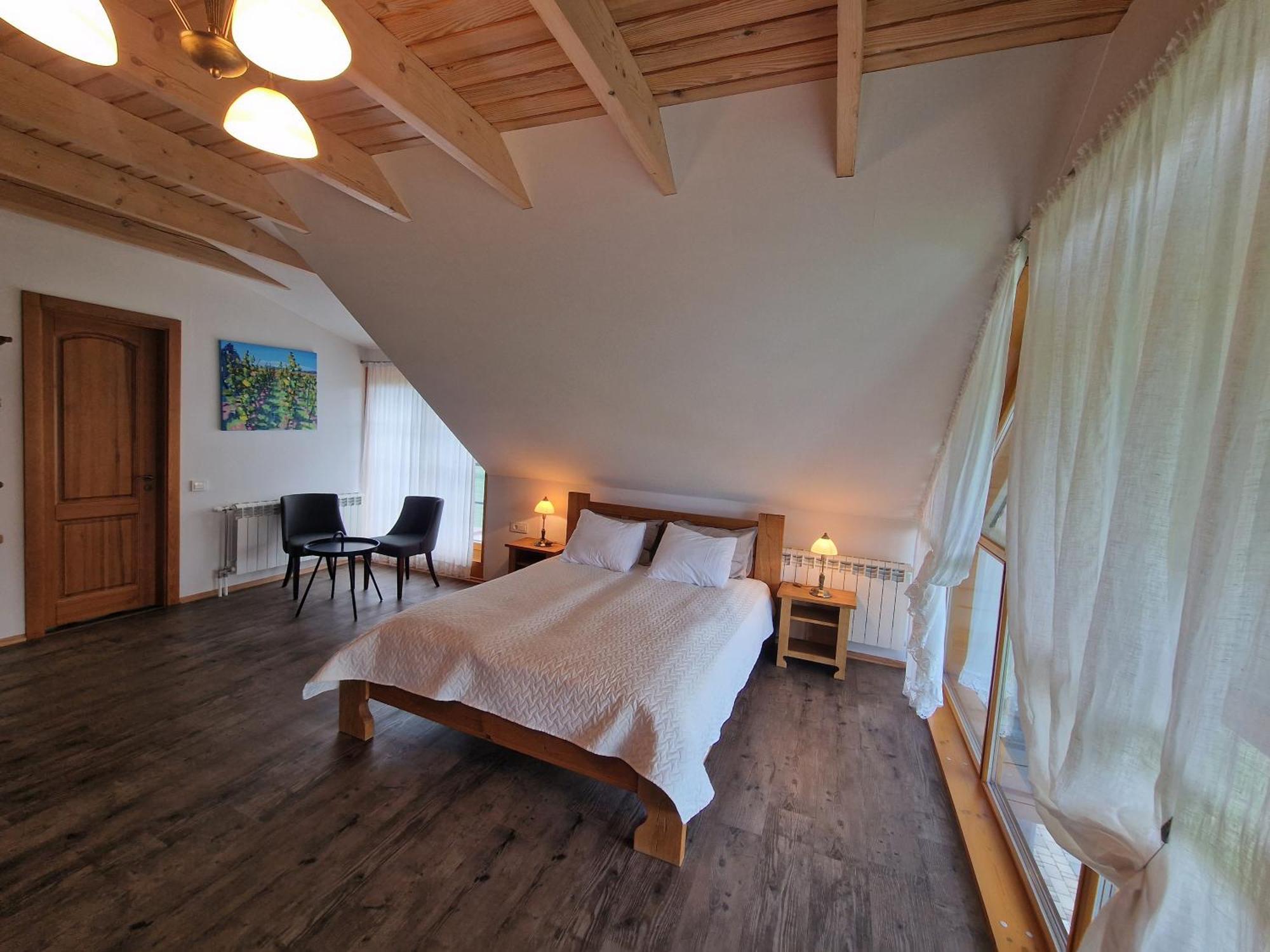 Roksala Guest House Taruciai Екстериор снимка
