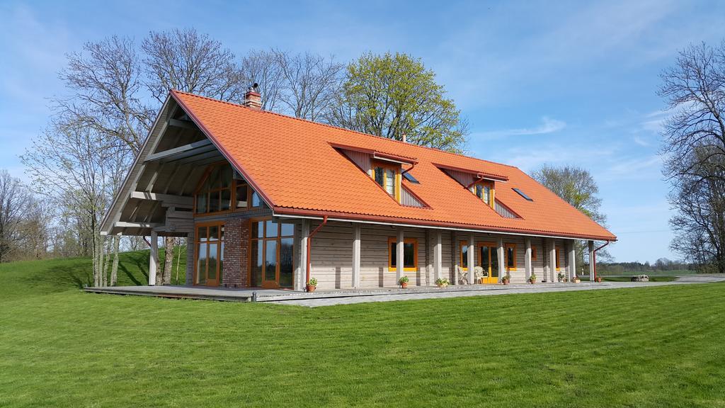 Roksala Guest House Taruciai Екстериор снимка